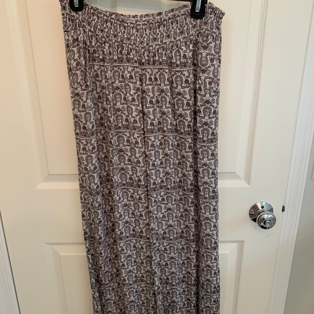 Wide Leg Flowy Pant
